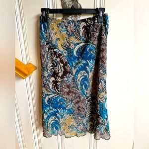 Dressbarn Printed Flowy Midi Skirt size Small